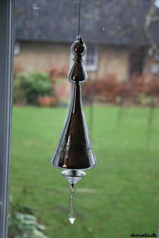 * Image 4